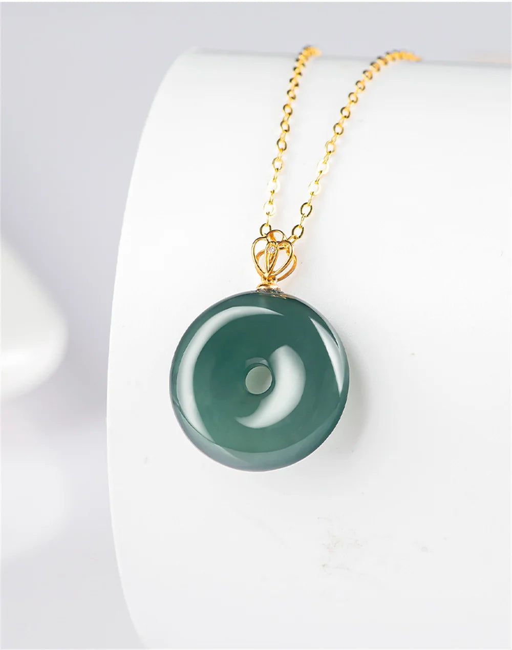 Charm 18K Gold Natural Ice Green Jadeite Round Harmony Buckle Pendant Amulet Necklace Certified Trendy Woman's Jewelry Gift